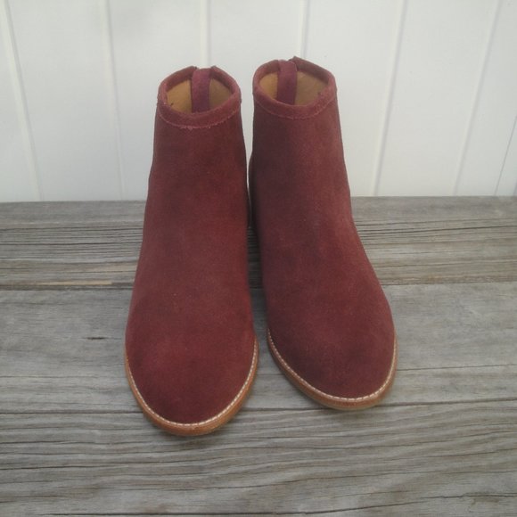Anthropologie Boots Booties Burgandy RN#66170 Leather Soft Suede Zipper Back 9M - Picture 1 of 6